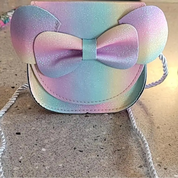 ‼️$7‼️ Cute Sparkling Rainbow “Minnie Mouse” Crossbody Bag for Girls 🌈 - Picture 11 of 13